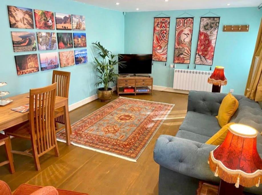 Traveller'S Rest - Cosy Cottage In Heart Of Wilton Salisbury Luaran gambar